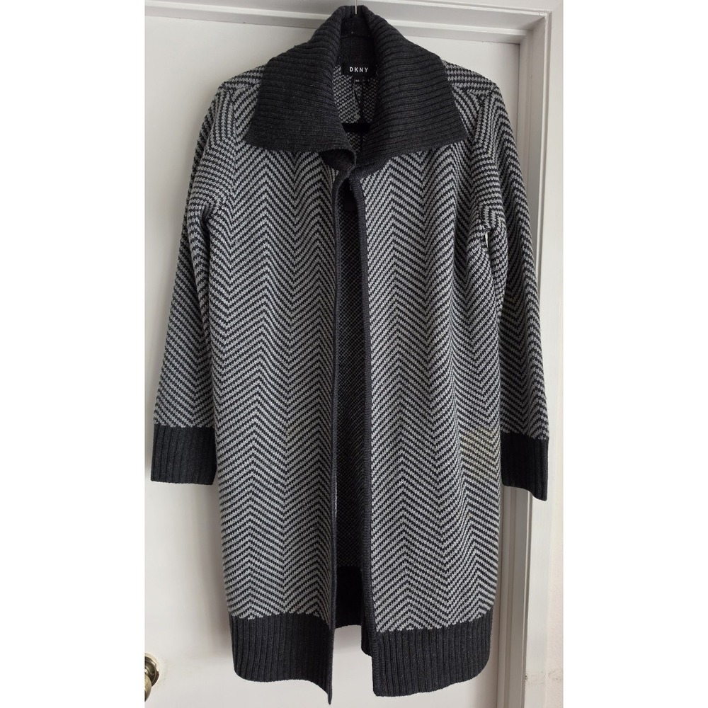 DKNY Cardigan XS/S Grey Black Chevron Long Sleeve Collared Sweater Classic